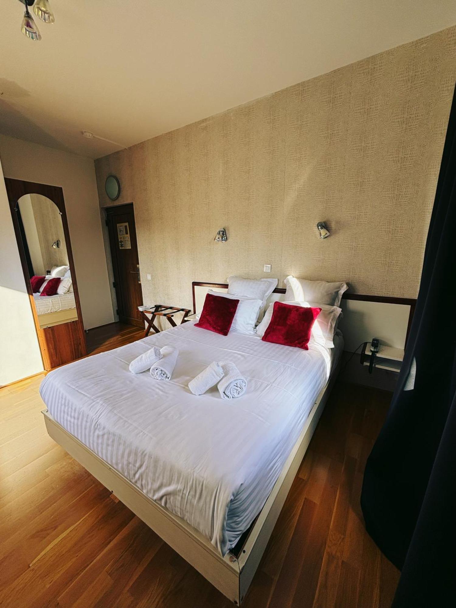 Hôtel Le Divona Divonne-les-Bains Extérieur photo