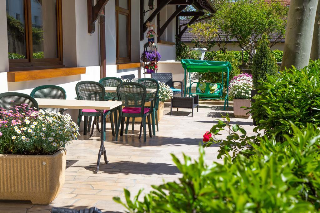 Hôtel Le Divona Divonne-les-Bains Extérieur photo
